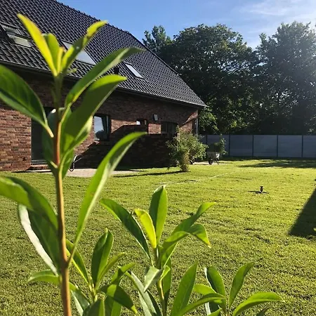 Moderne In Nordseenaehe Mildstedt